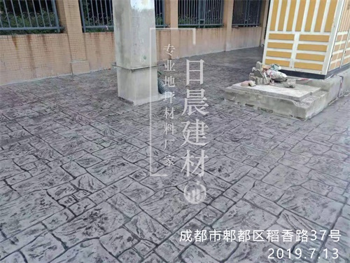 小区路面压花