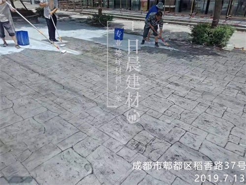 小区路面压花