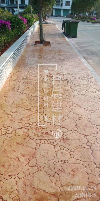 广场切割岩路面印花